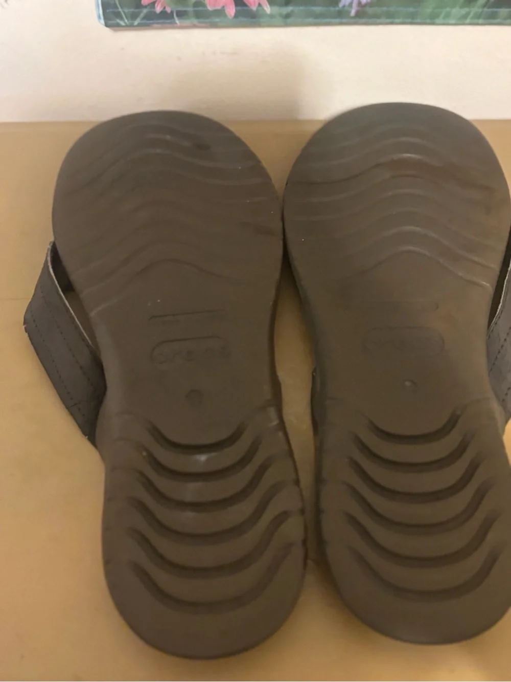 CROCS Brown Men's Sandal Flip-Flops